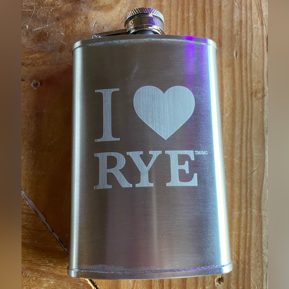 Canadian Club Flask & Shotglass - Picture 2 of 6